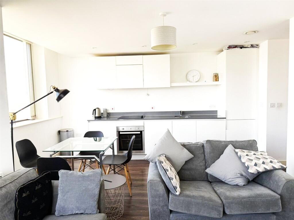Main image of property: Broadway Residences, 105 Broadway, Birmingham, B15
