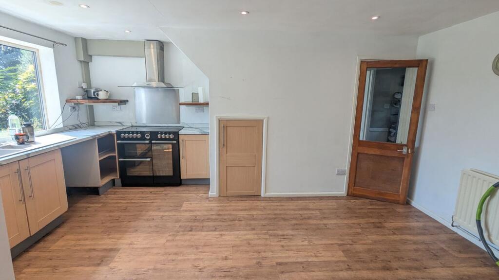 House in Wells, Somerset - More