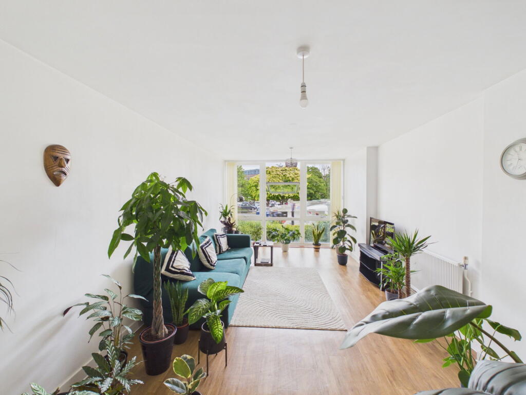 Main image of property: Lynmouth Avenue, Chelmsford, CM2 0FR