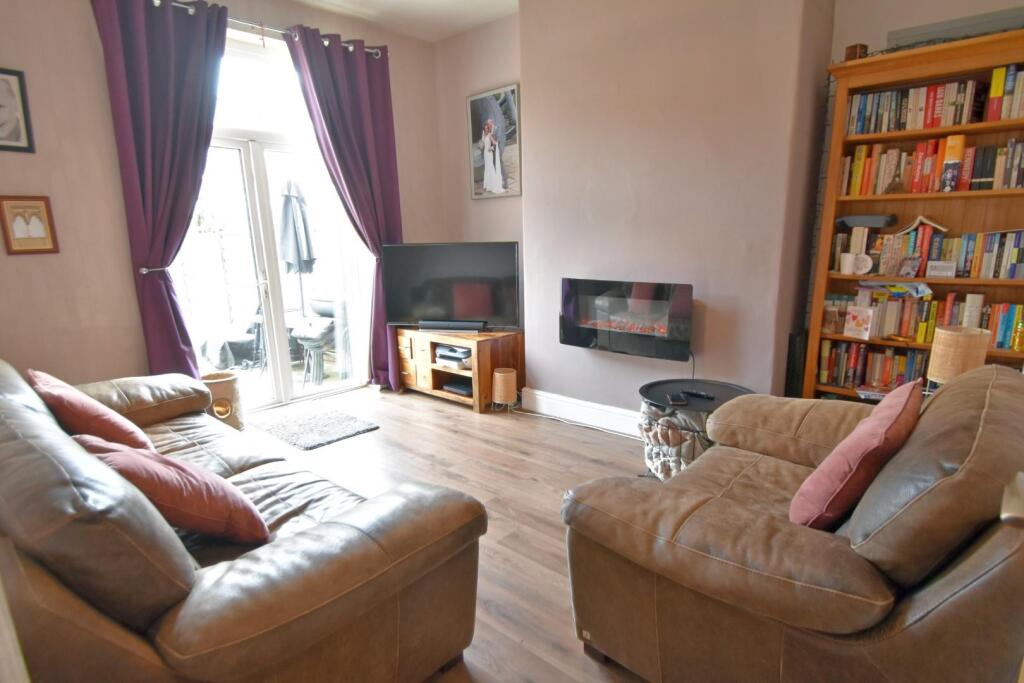 House in Bury, Chesham - View 3