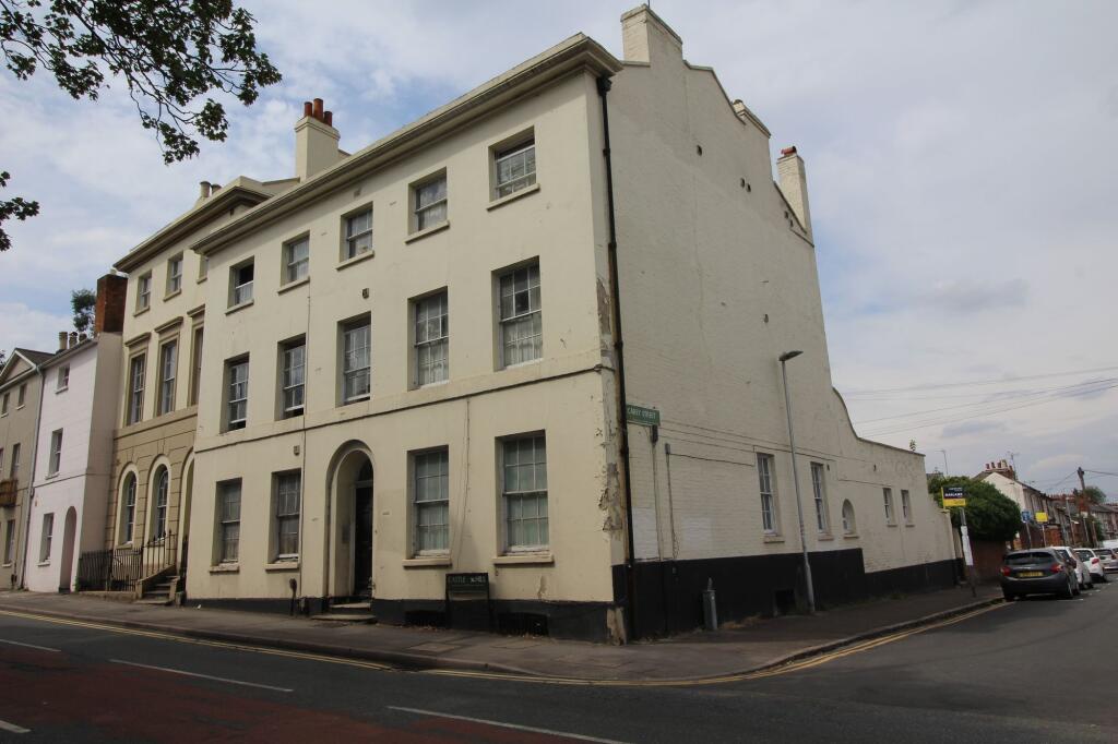 Main image of property: Castle Hill, Reading, RG1