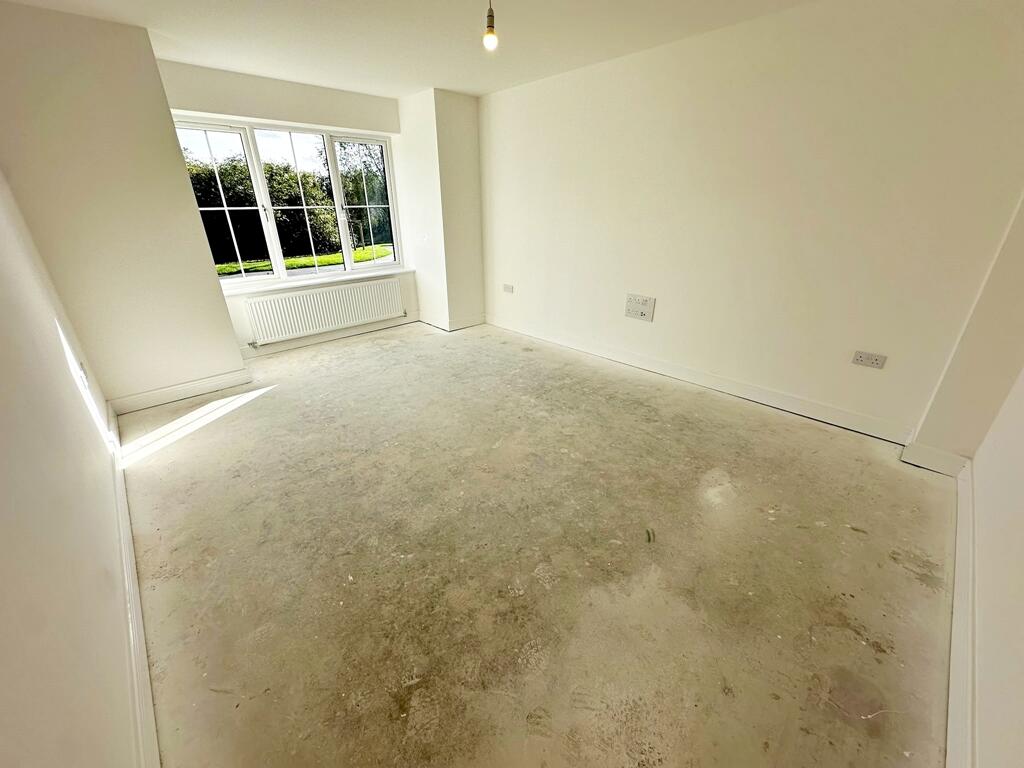 House in Bolton, Westhoughton - View 4