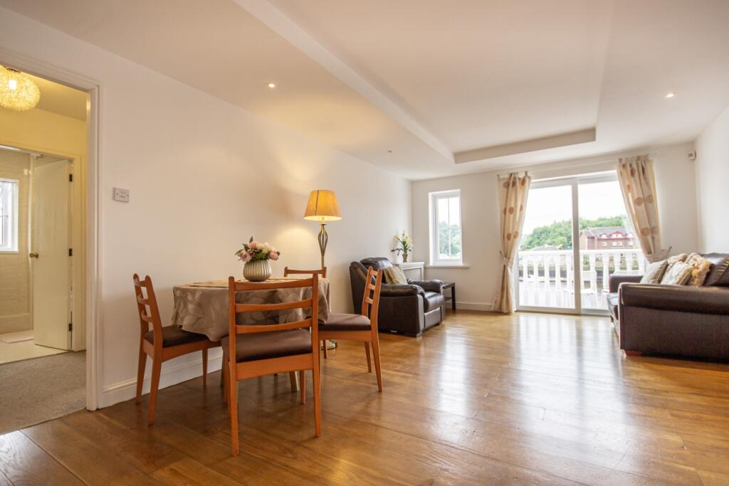 2-bed apartment on The Ropery, Newcastle upon Tyne, Tyne and Wear, NE6, £190,000