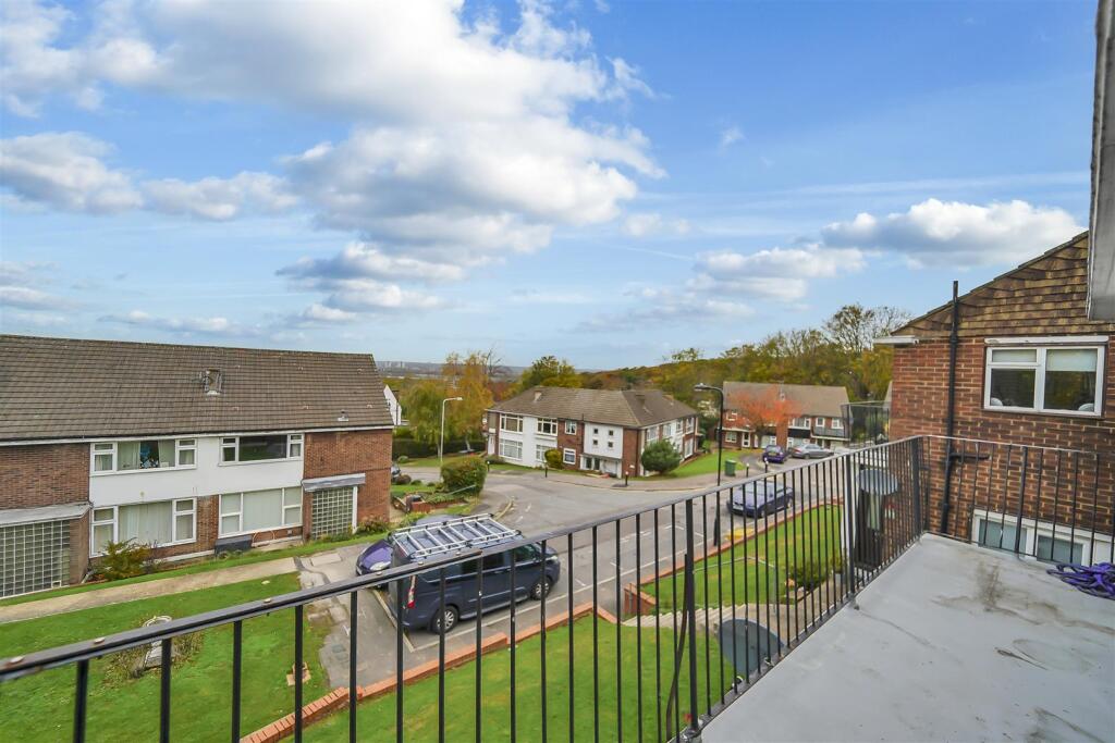Top House Rise, North Chingford, E4 photo 3