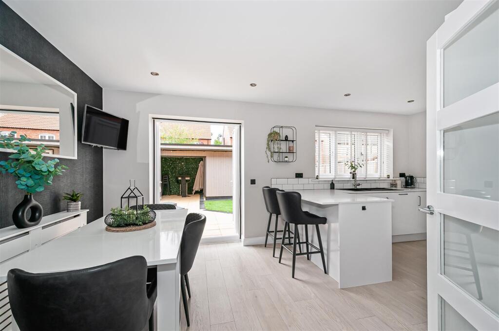 Ella Drive, The Greenways, Goole photo 4