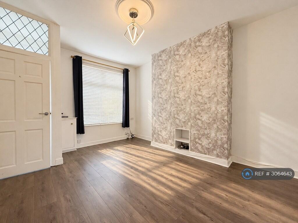 House in Bolton - View 2