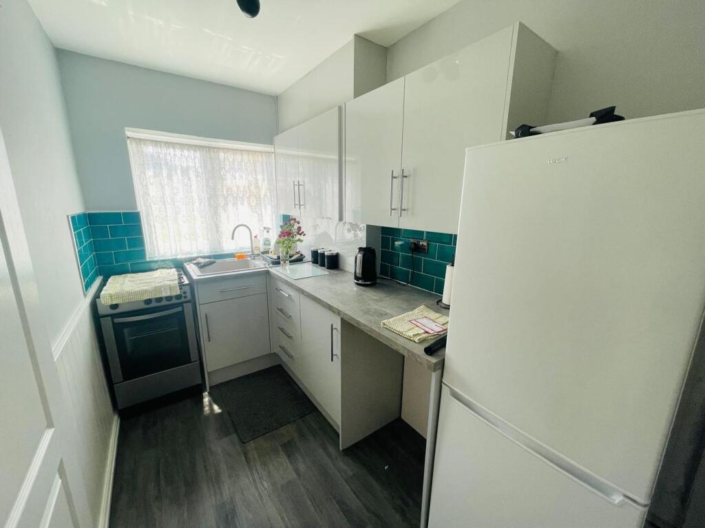Stanway Road, West Bromwich, B71 photo 4