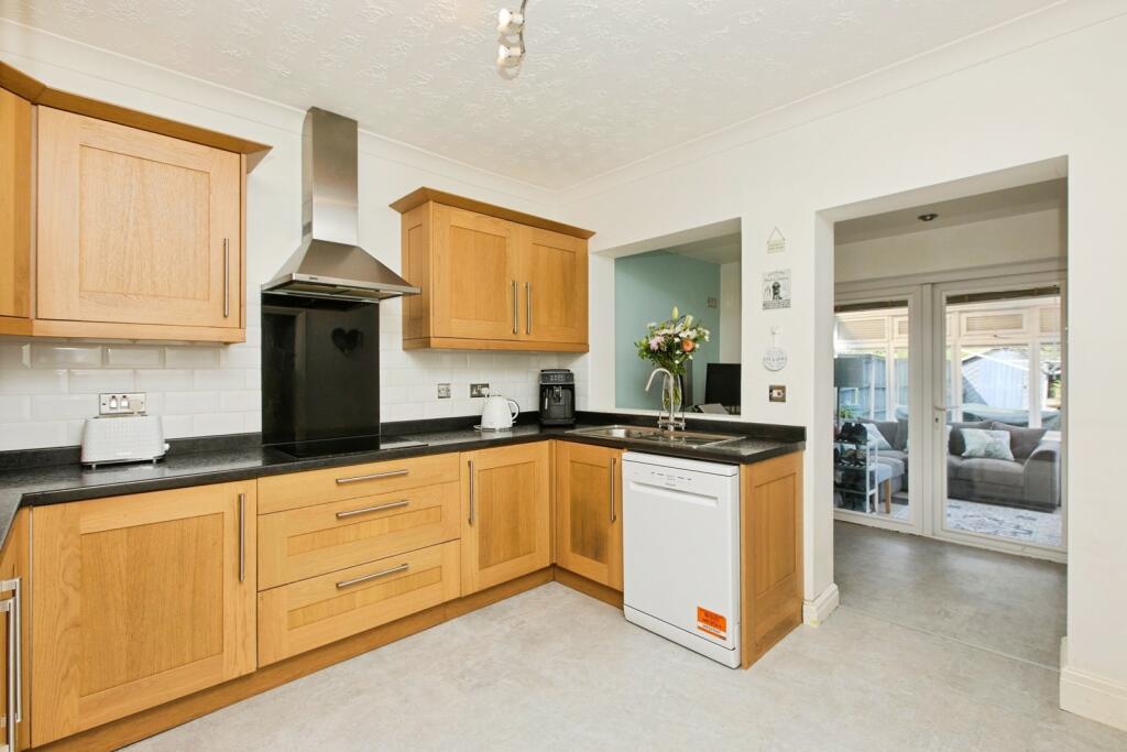 House in Nottingham, Long Eaton - View 3