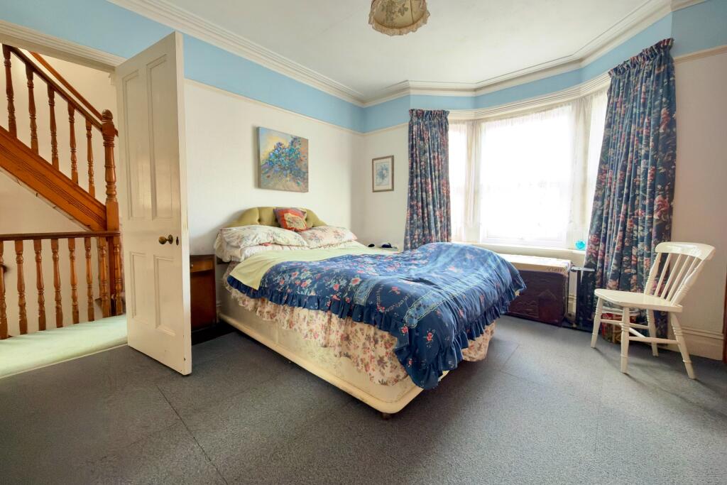 House in Swanage, Dorset - More