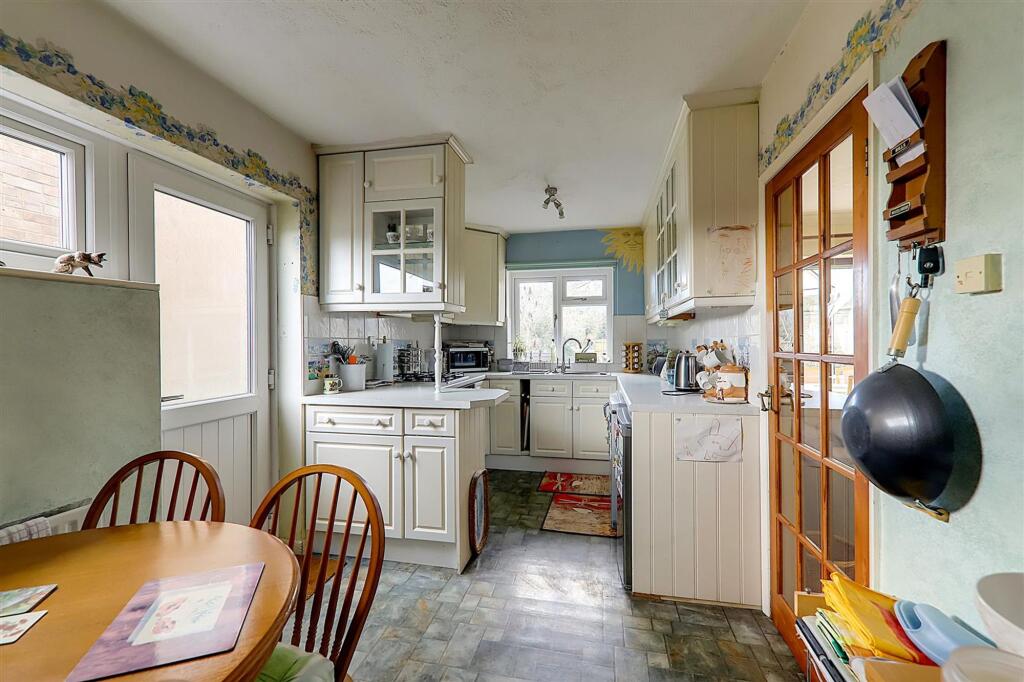House in Brighton - View 3