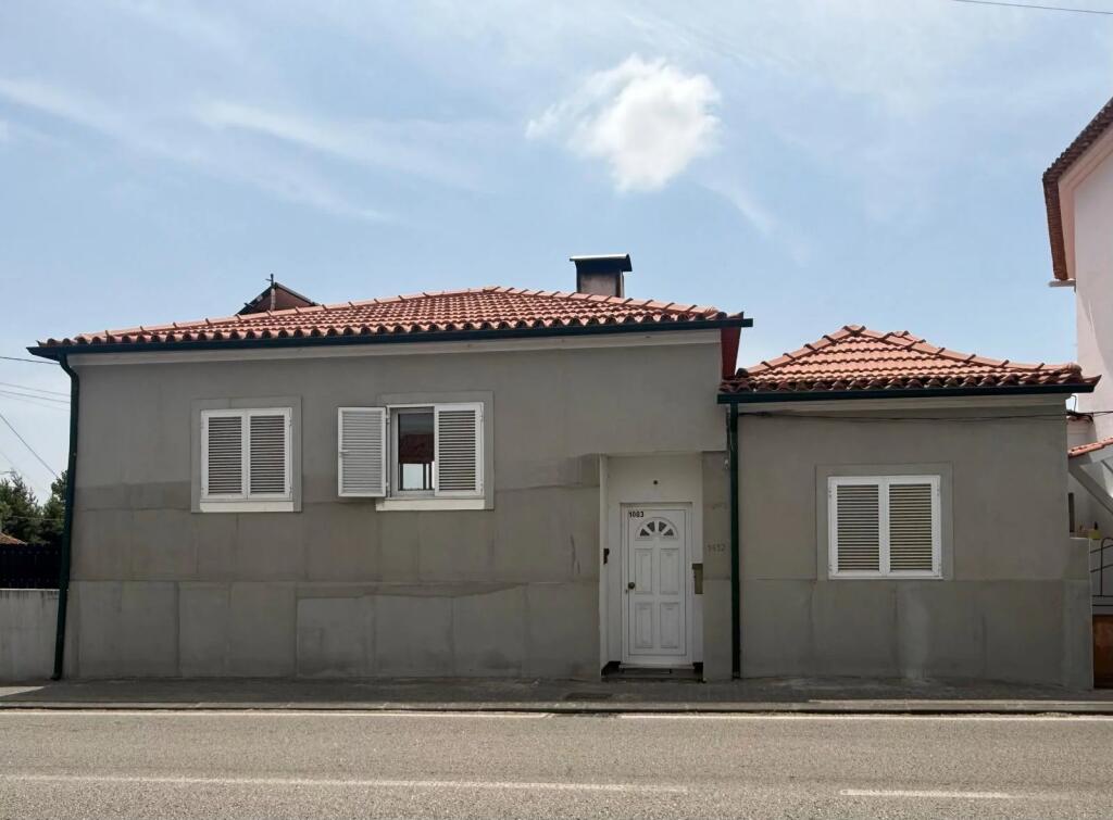 Main image of property: Aveiro, Sangalhos