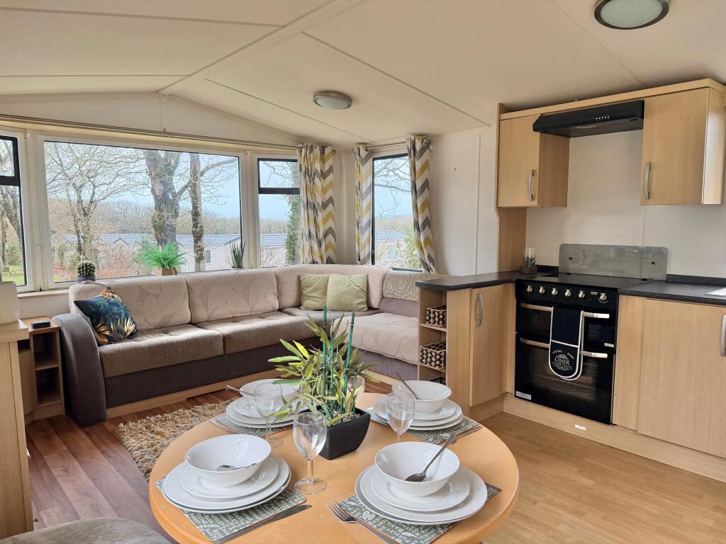 2-bed caravan on 2011 Swift Burgundy, Hedley Wood Holiday Park, Bridgerule, Holsworthy, Devon, EX22 7ED, £19,995