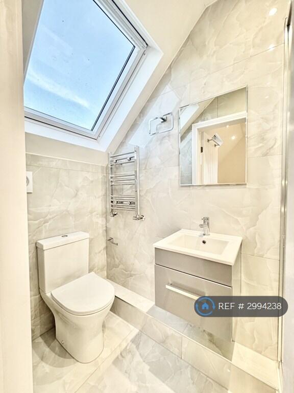 Apartment in Harrow - View 5