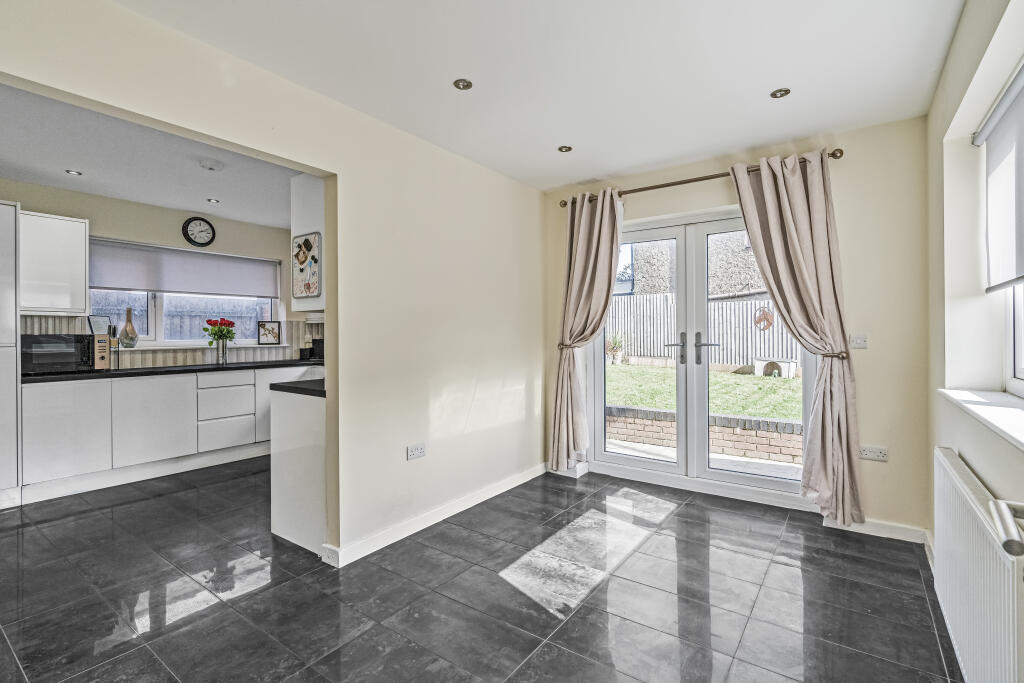 Browns Blue Close, Markfield, LE67 photo 3