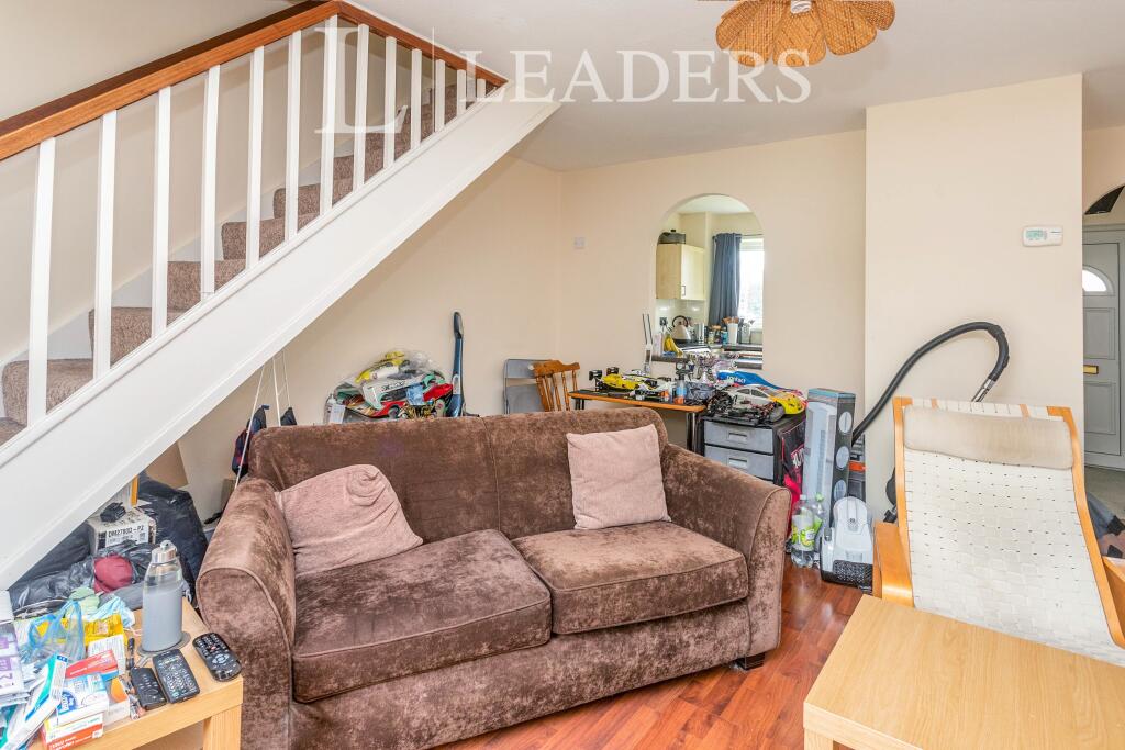House in Buckingham, Linden, Buckinghamshire - More