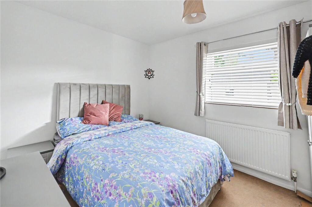 House in Broadland, Thorpe St Andrew - More