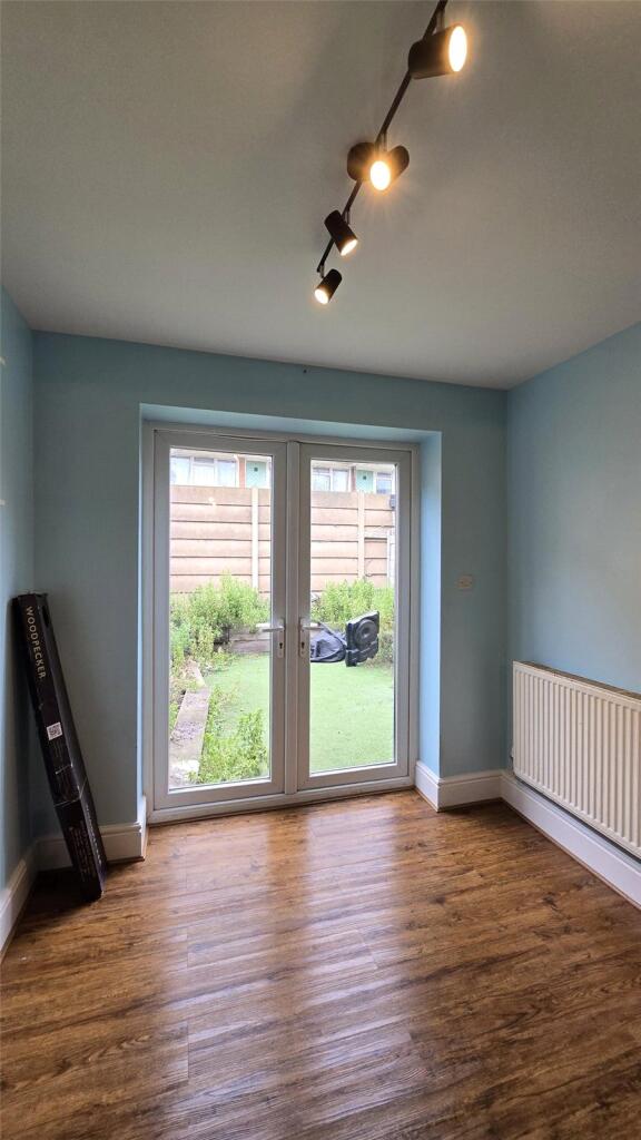 House in London, West Ham - More