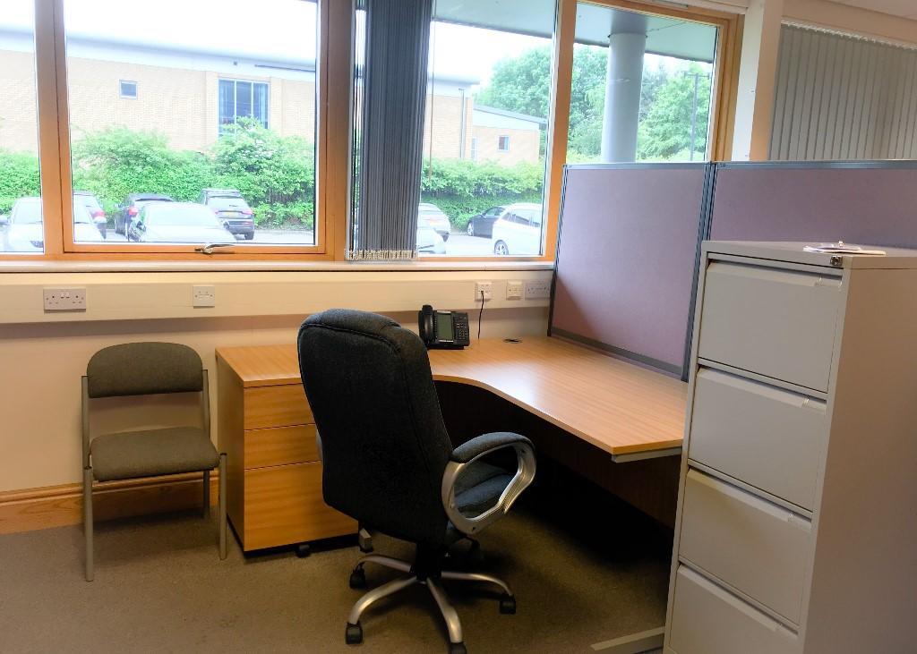 Rent-a-desk Suite