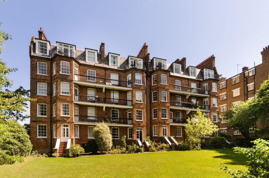 Apartment in London - View 5