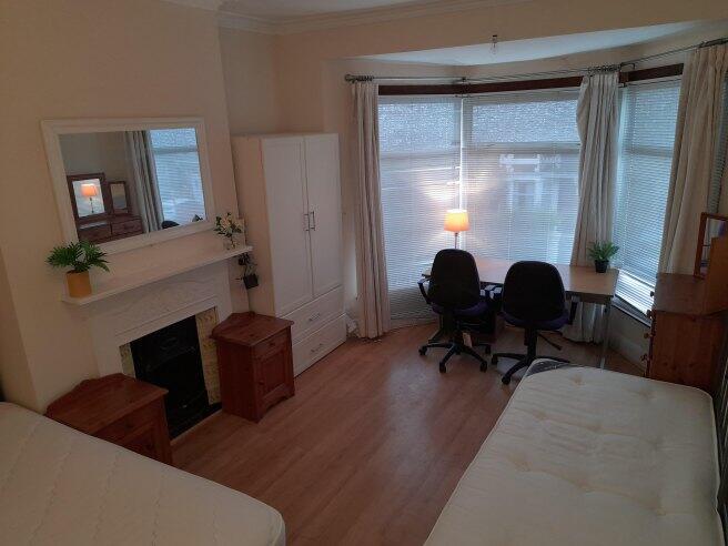 Main image of property: Lothian Road
