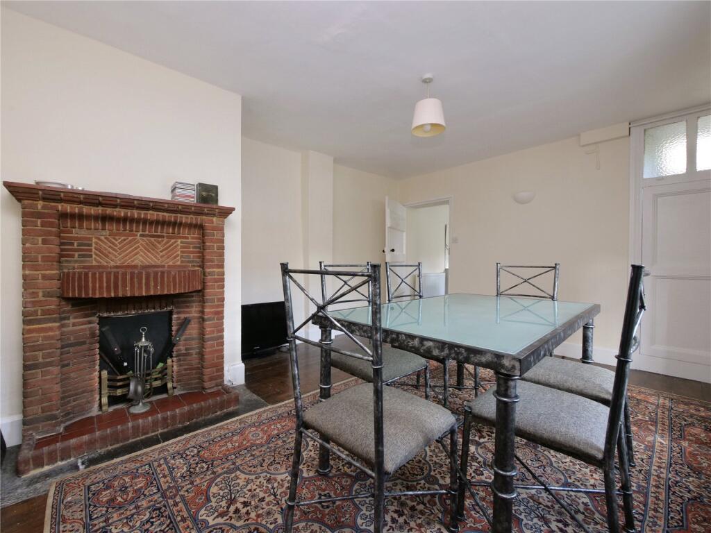 Additional image 3 of The Presbytery, Chamberlain Street, Wells