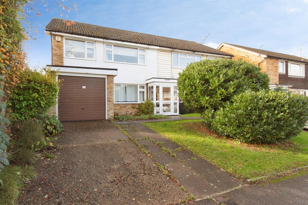 Main image of property: Birchen Grove, Luton