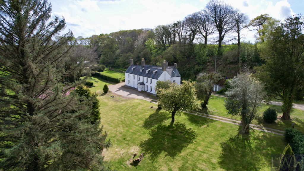 House in Llandudno - View 2