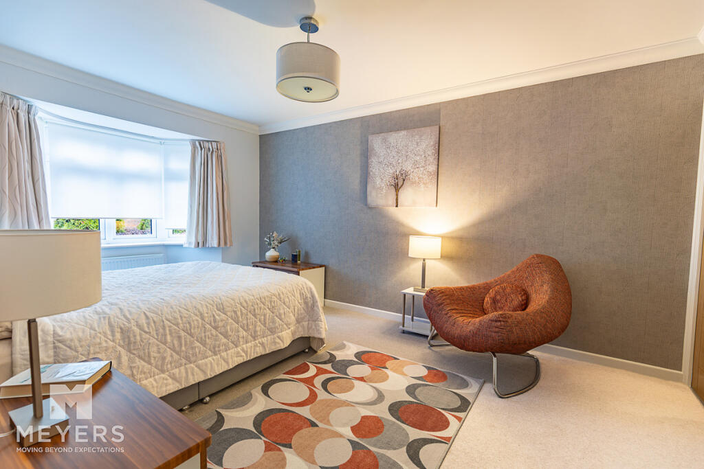 House in Holdenhurst, Littledown, Bournemouth - More