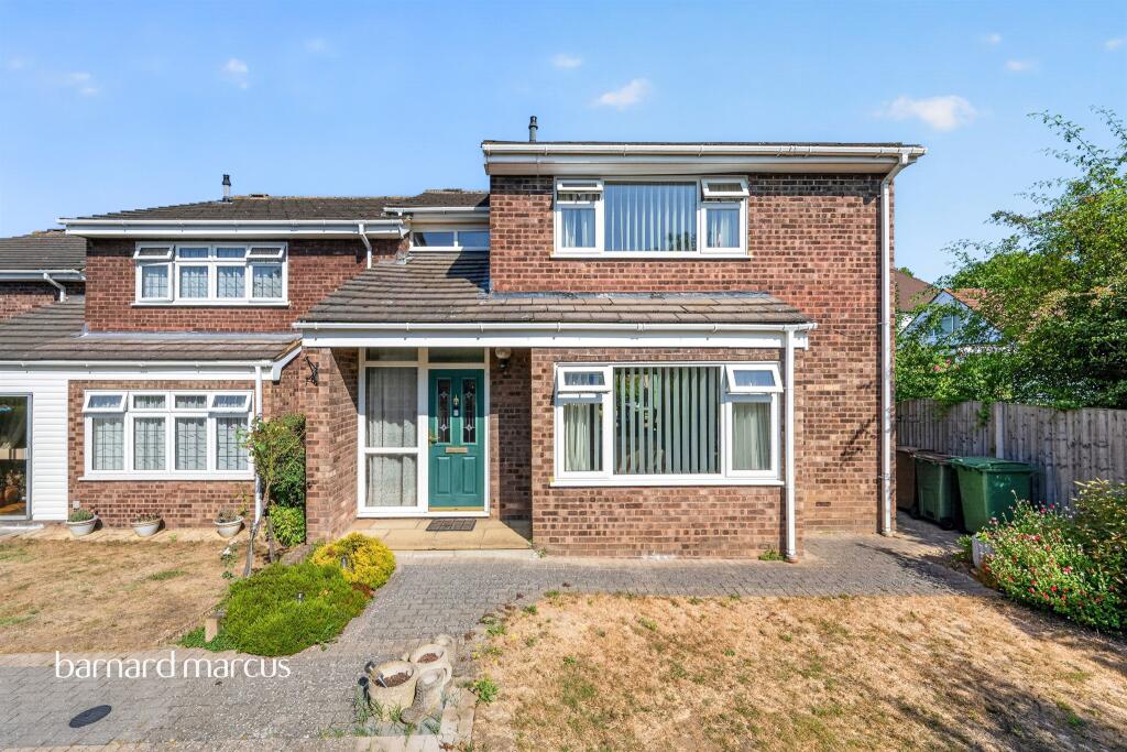 House in Kingston upon Thames - View 2