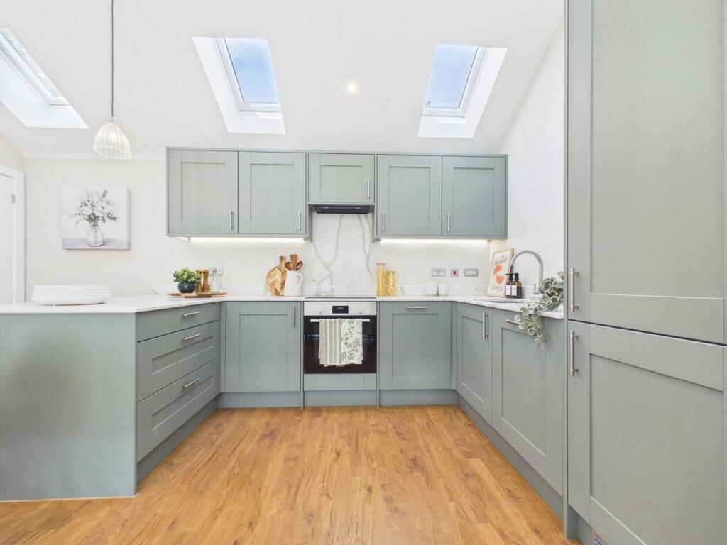House in Stevenage - View 2