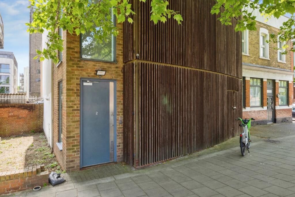 Main image of property: Lower Richmond Road, Richmond, TW9