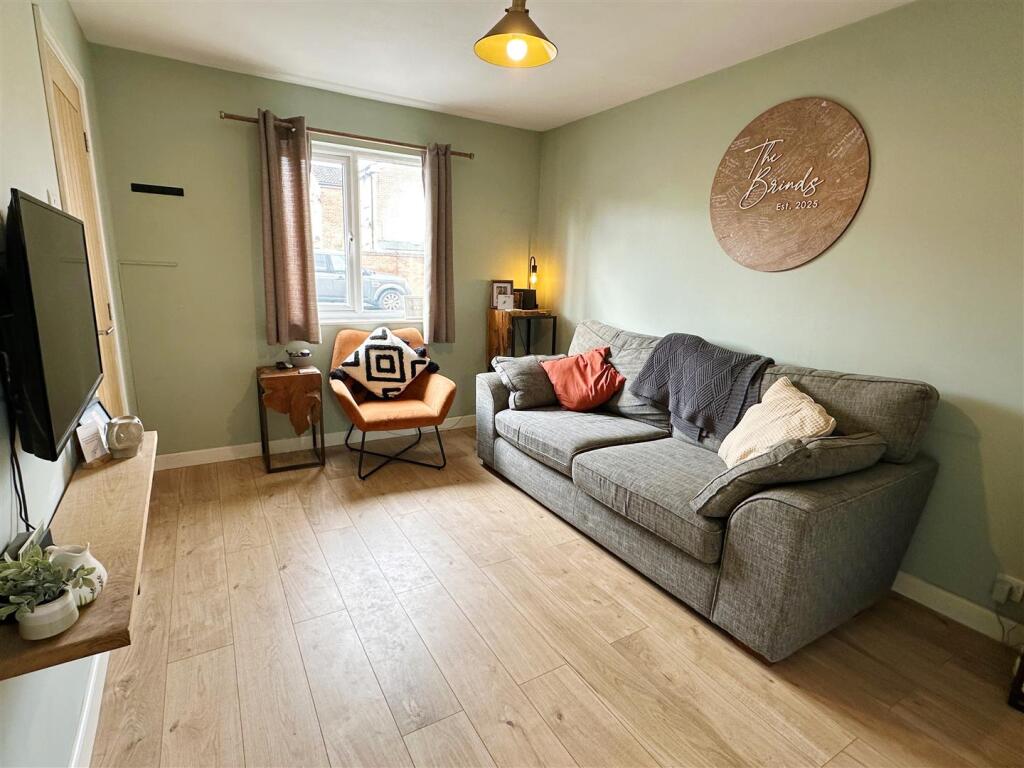 Additional image 2 of Smiths Way, Alcester