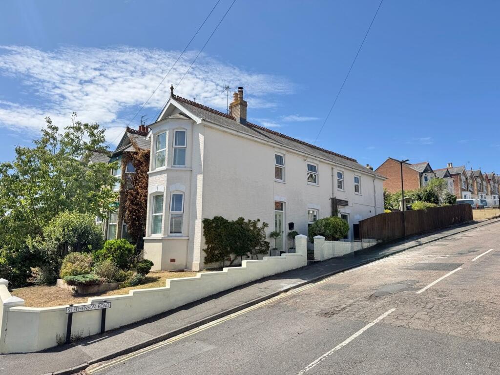 Main image of property: Newport Road, Cowes, PO31