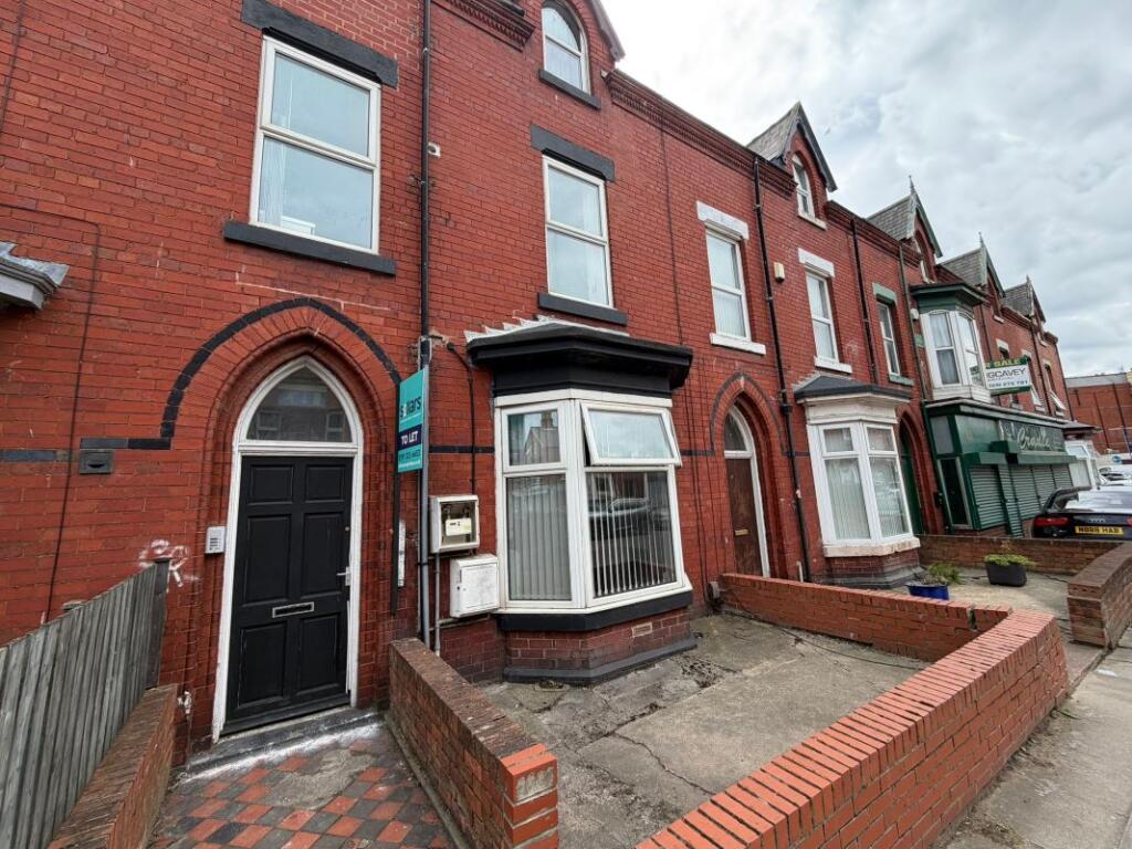 Main image of property: 40C York Road, Hartlepool, Hartlepool, TS26 8AW