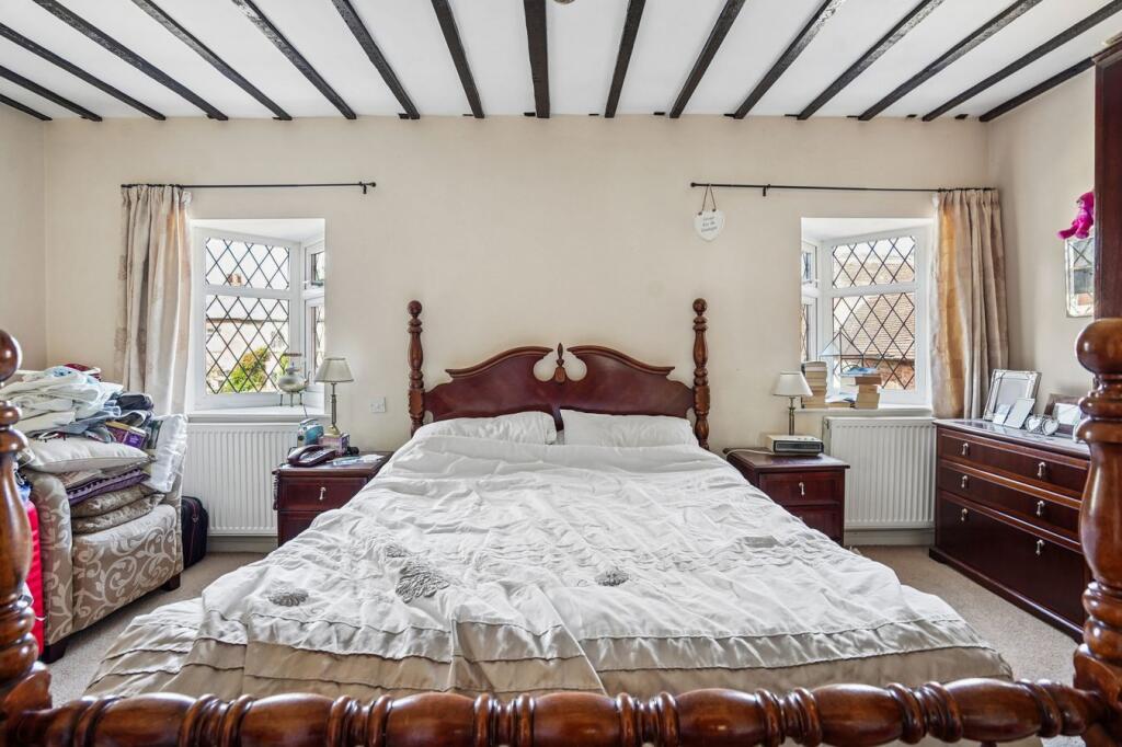 House in Slough - View 5