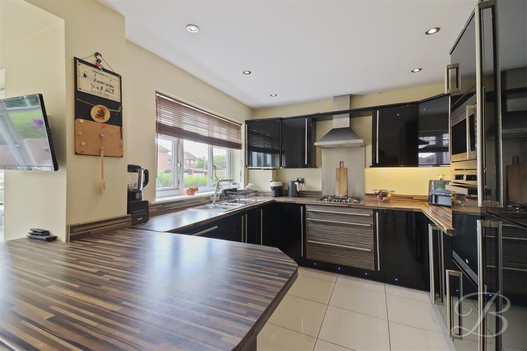 House in Bolsover, Hillstown, Scarcliffe - View 4