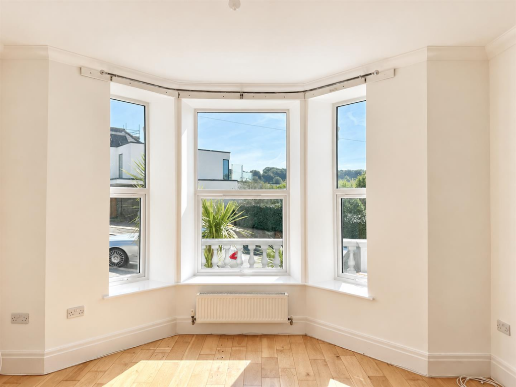 Apartment in Tonbridge - View 4
