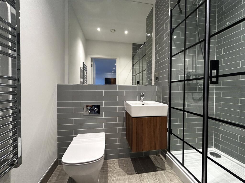 Apartment in Birmingham, Chinese Quarter, Digbeth - More