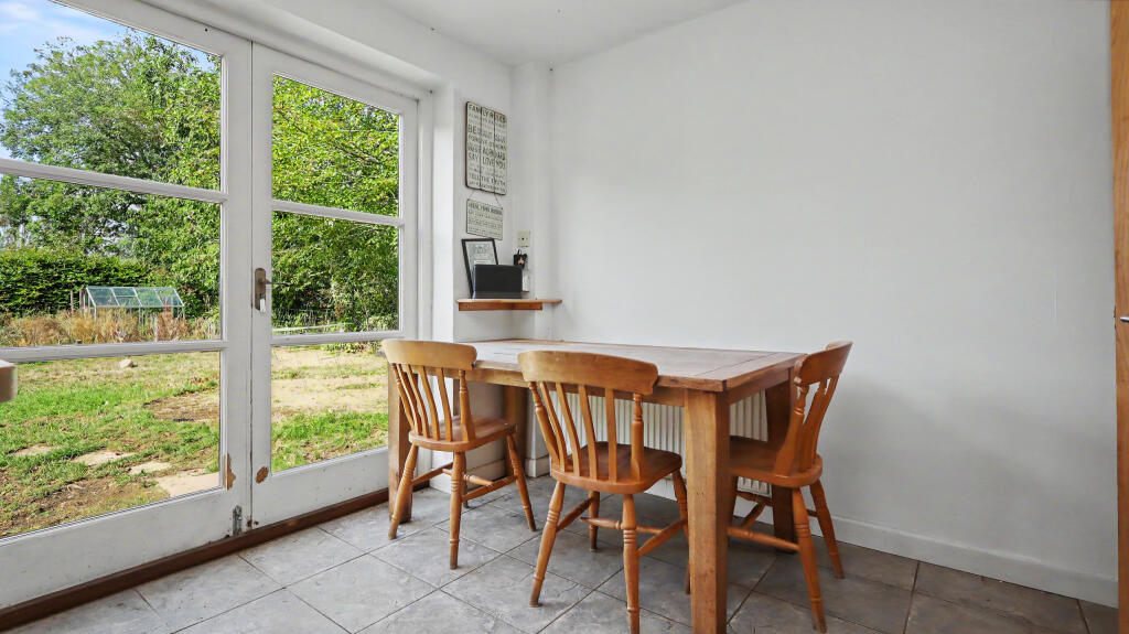 House in Taunton, Somerset - View 4