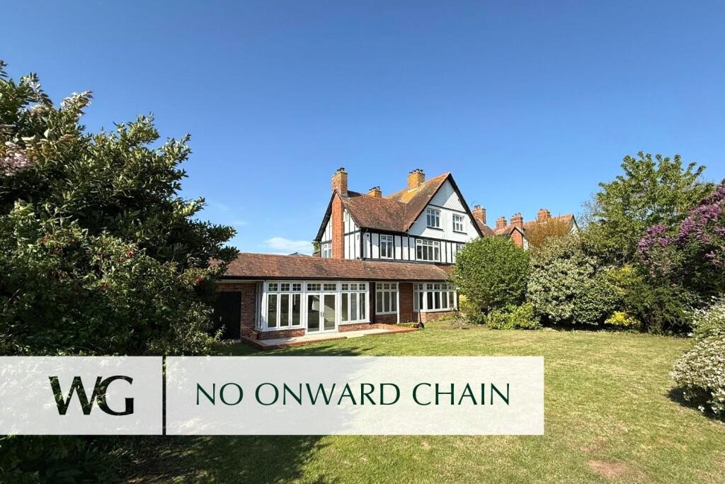 Main image of property: Topsham, Devon