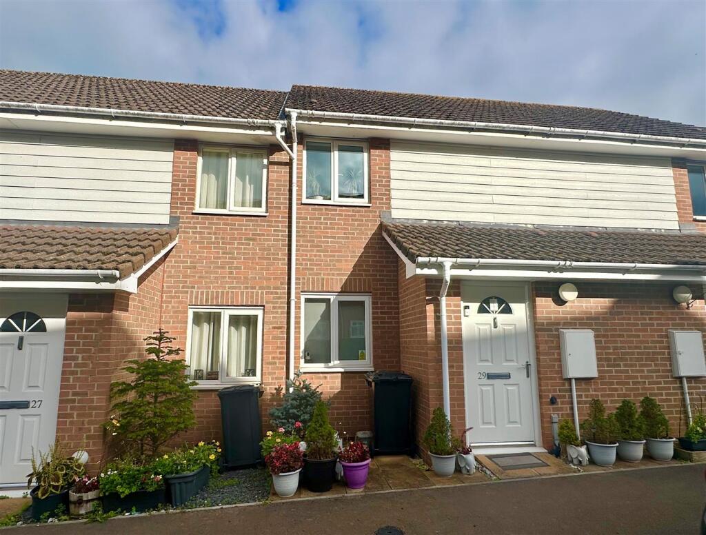 1-bed terraced on Princess Royal Road, Bream, Lydney, £169,950