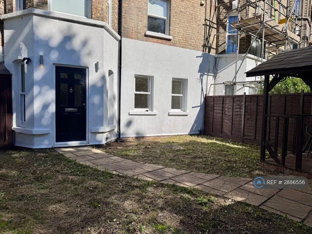 Main image of property: Farquhar Rd, Crystal Place, London, SE19