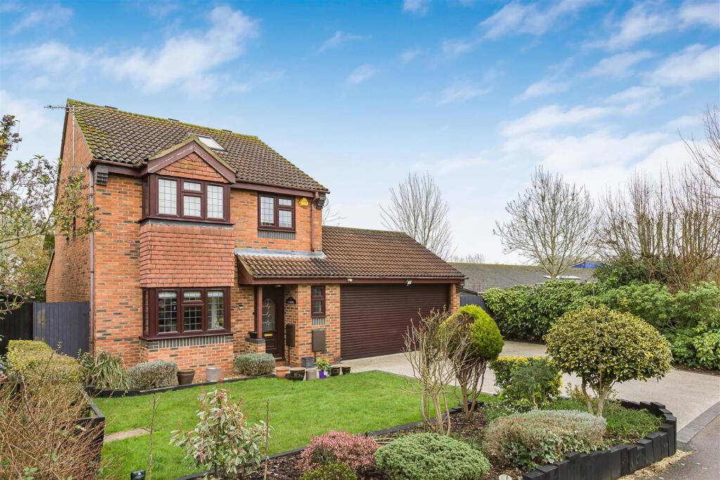 Main image of property: Chatsworth Close, Bishop's Stortford