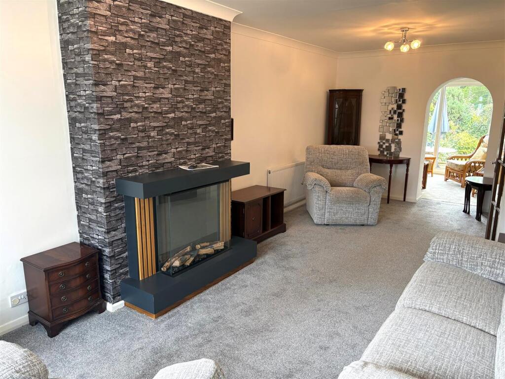 House in Staffordshire Moorlands, Werrington - View 5