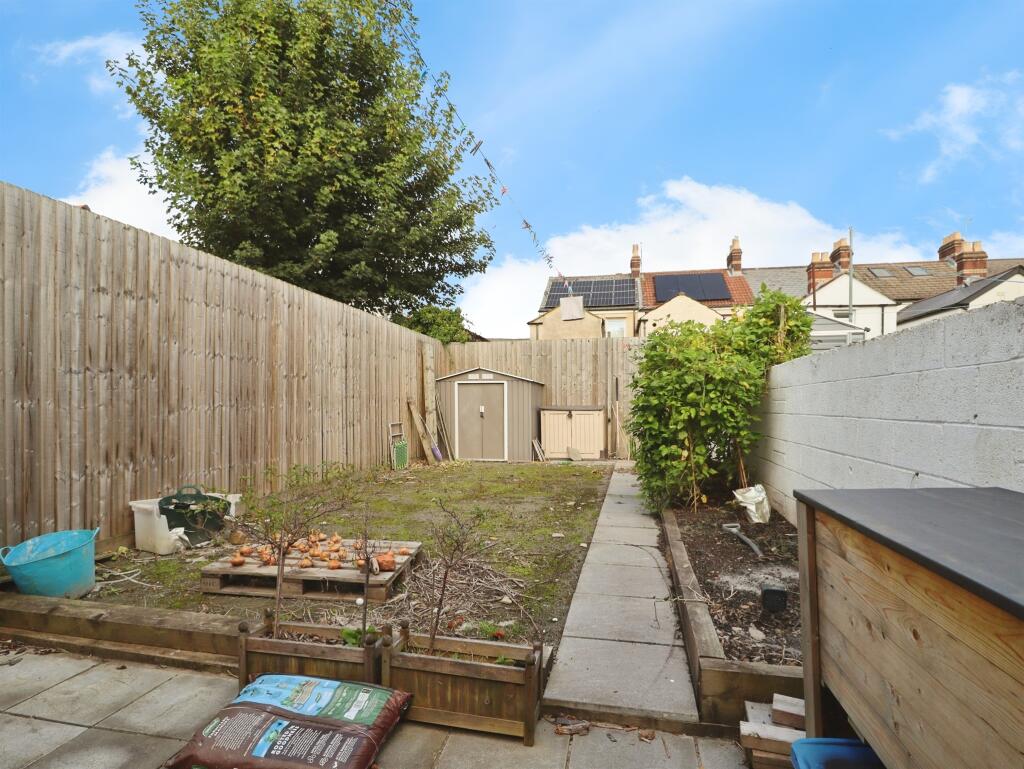 House in Cardiff, Adamsdown - View 3