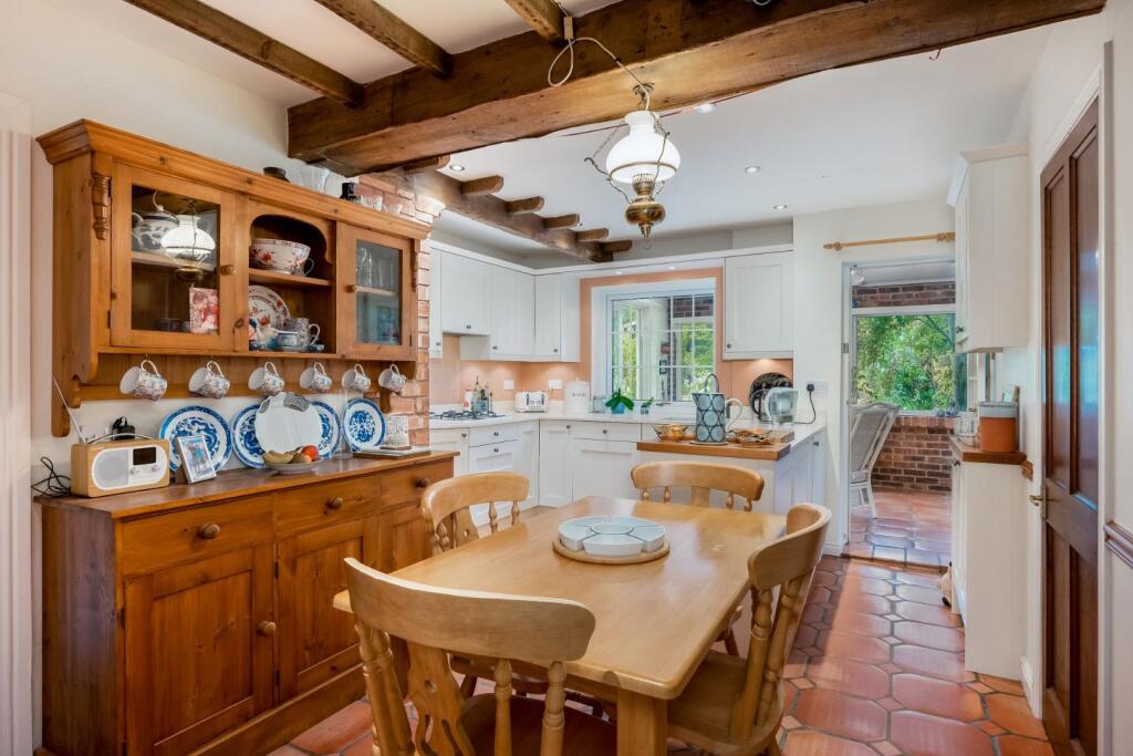 Kings Lane, Snitterfield, Stratford-upon-Avon photo 2