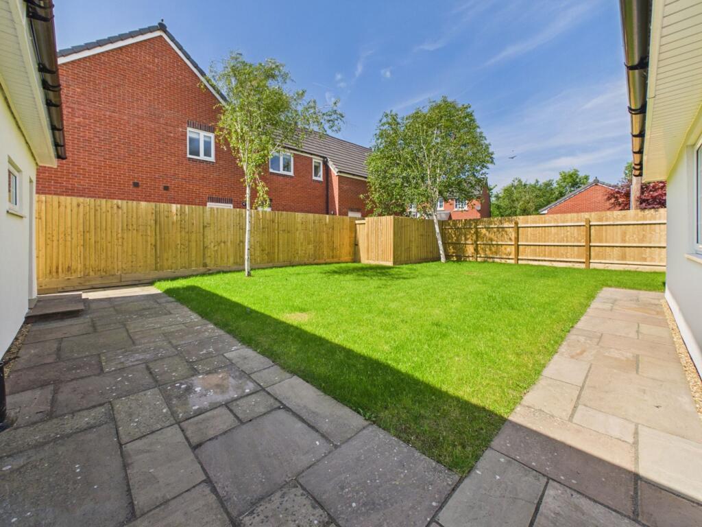 The Cedars, Plemstall Lane, Mickle Trafford - View 4