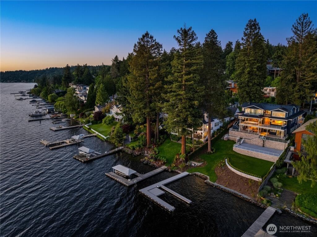 Main image of property: Washington, King County, Mercer Island
