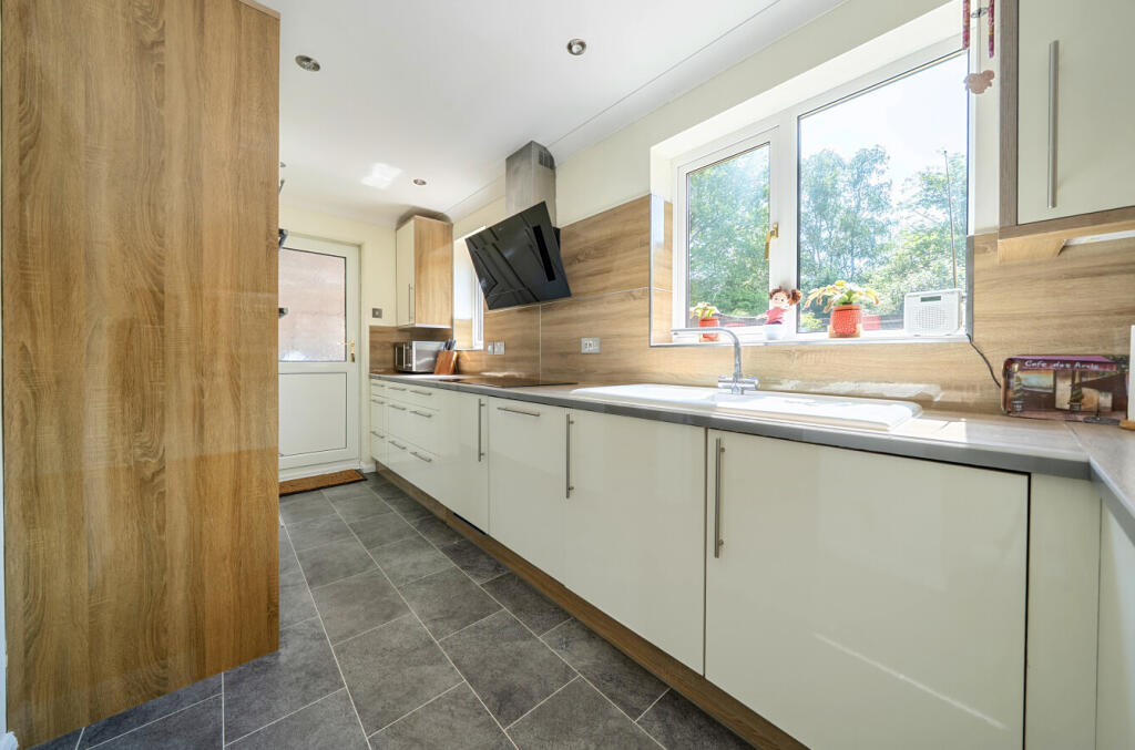 House in East Suffolk, Purdis Farm - View 4