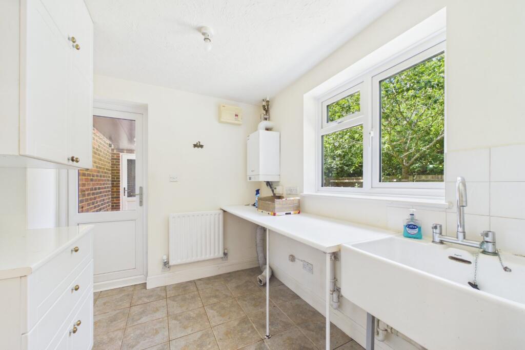 Devon Chase, Warfield, Berkshire, RG42 - More
